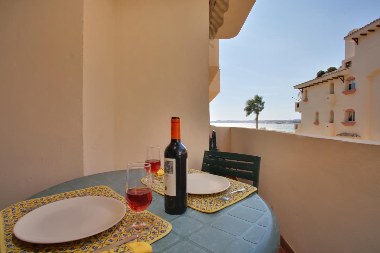 Marina Bay Playa Del Cristo Apartment Estepona Luaran gambar